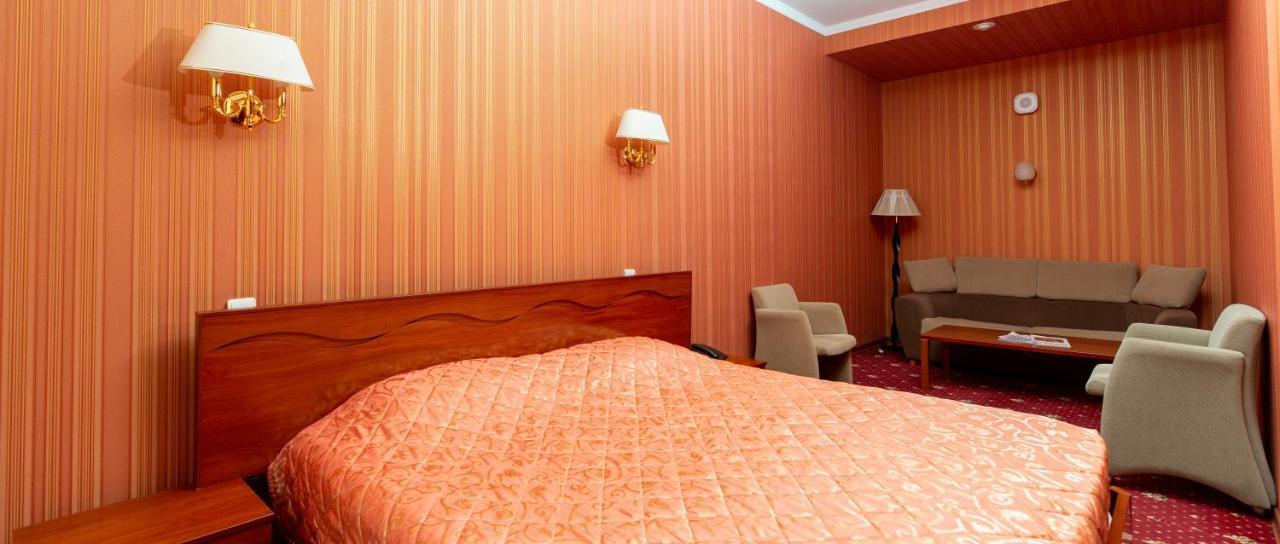 Guyot Otel St. Petersburg Dış mekan fotoğraf